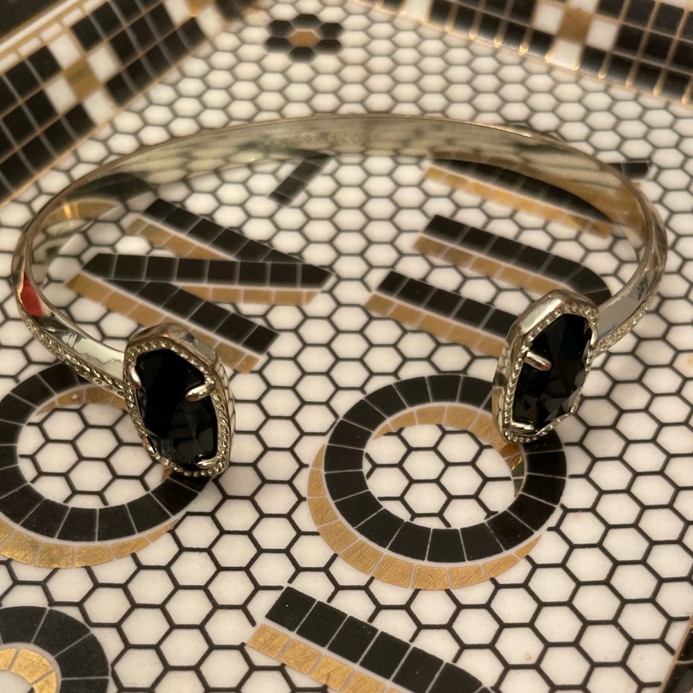 Kendra Scott cuff bracelet